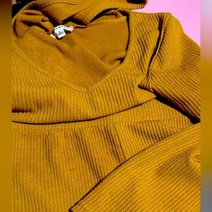 Crop top hoodie short set